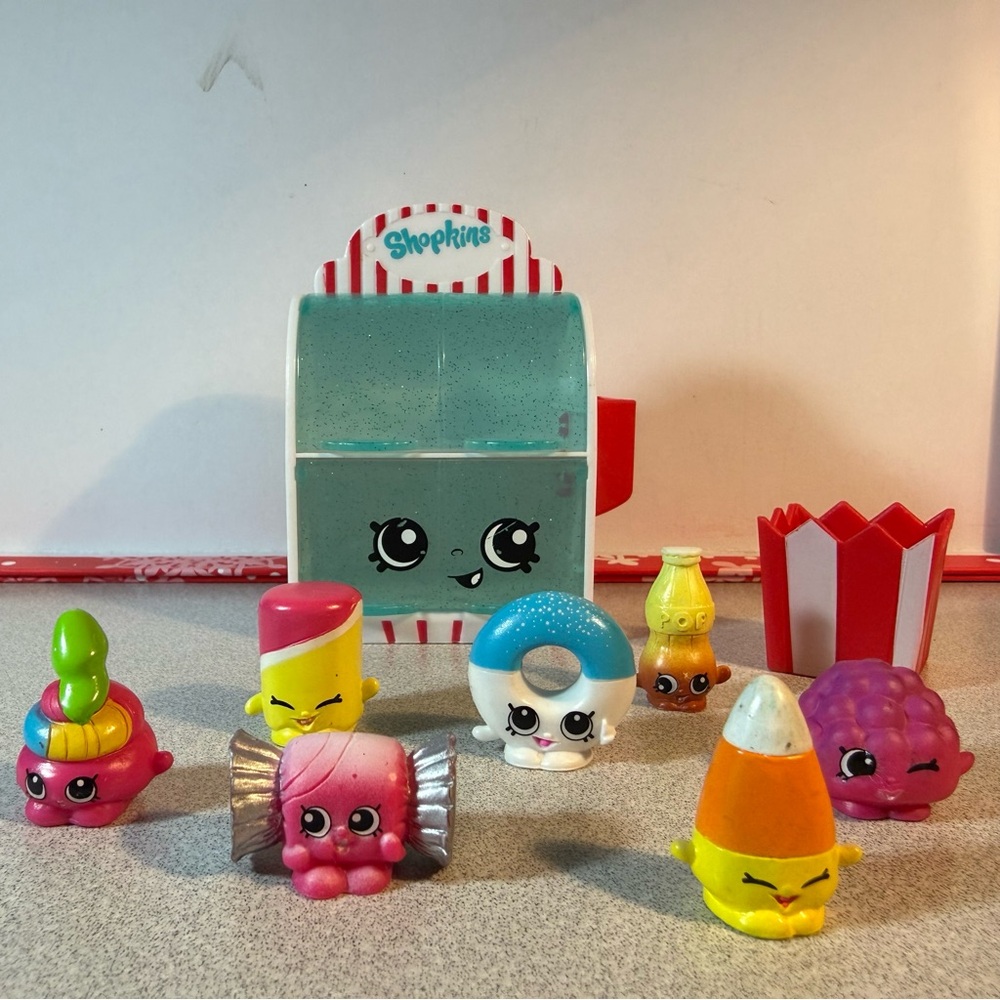 9pc Shopkins Food Fair Candy Collection